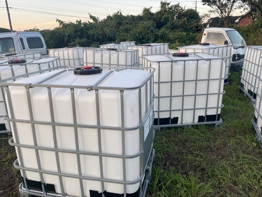 2024 秋　水タンク★IBCタンクコンテナ 1000L 残り7個