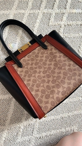 ショルダーバッグ coach\n