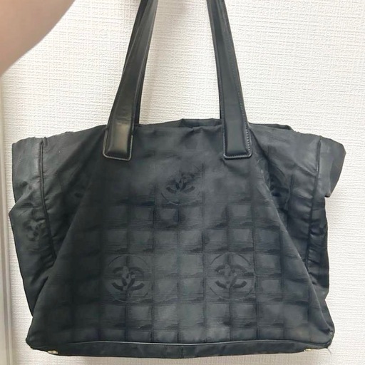 シャネル ハンドバッグ