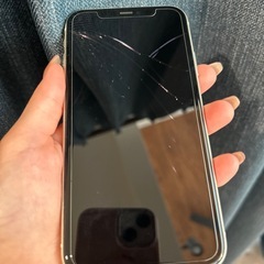 iPhone11 128GB 画面ひび割れあり / 使用できます。 33FADFA6-6279-436D-B3A9-