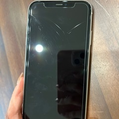 【最終値下げ!!】iPhone11pro 画面にひび割れあり IMG_2398.jpg