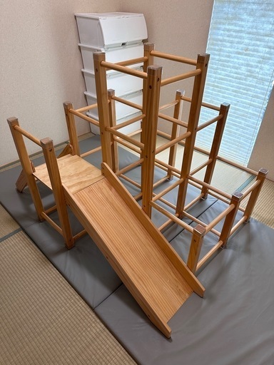 [お譲り先決まりました]RiZKiZ 木製ジャングルジム