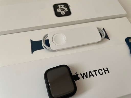Apple Watch SE 第1世代(GPS + Cellularモデル) - 40mm