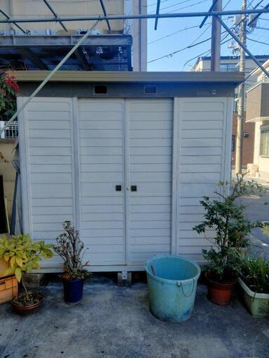 ヨドコウ　物置小屋
