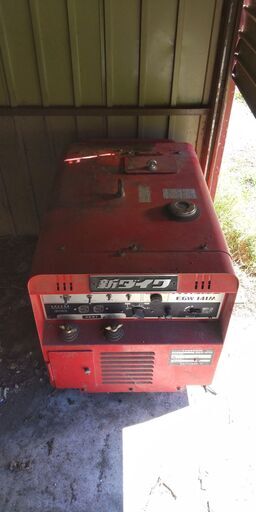 ★倉庫保管品　新ダイワエンジン発電機兼用溶接機★
