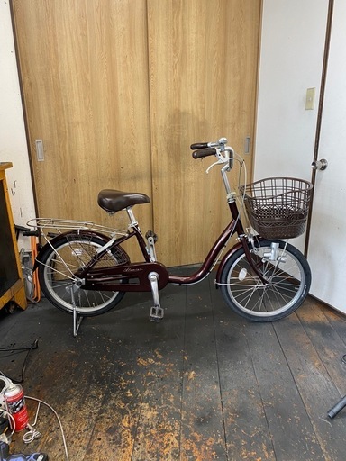 中古車　BRIDGESTONE アルミーユ　軽量モデル　20インチ　LEDリモコンライト　美品