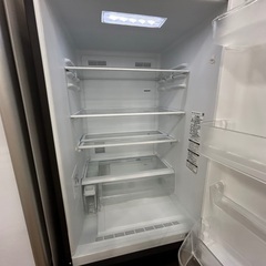 【軽トラック90分無料貸し出し】Panasonicの3ドア冷蔵庫入荷しました！！