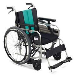 車椅子　MiKi ミキ　転倒防止　車いす