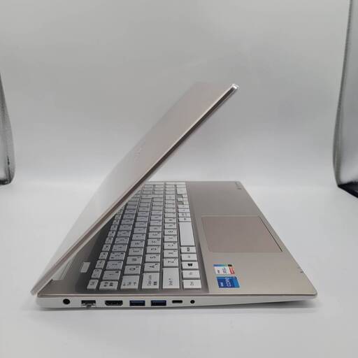 バッテリー◎ フルHD 15.6 ダイナブック ノートPC Dynabook P3-C'PS-BG