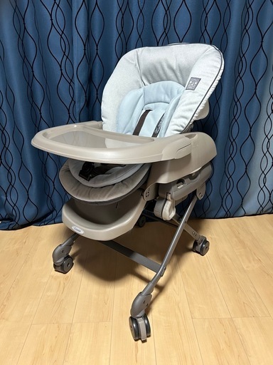 【美品】コンビ　　ネムリラ　オートスウィング