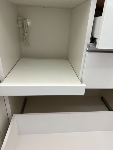 ジモティ来店特価!! 食器棚 松田家具 ホワイト J-0909
