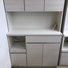 J6020 食器棚3枚扉 クリーニング済