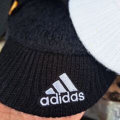 adidasニット