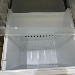 ジモティ来店特価!!　　冷蔵庫　ヤマダ　YRZ-F15E1　2018　　J-0922