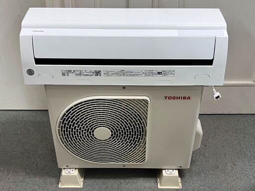 【32A・税込み】美品 東芝 エアコン おもに6畳用 RAS-J221M マジック洗浄熱交換器 内部自動乾燥機能搭載 2022年製【PayPay使えます】