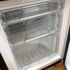 安心の1年保証付き‼︎【2ドア冷蔵庫 IRIS OHYMA/アイリスオーヤマ IRSD-14A-B 2023年製 142L】売ります‼︎