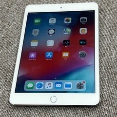 iPad mini 3 7.9インチ 64GB docomo 美品