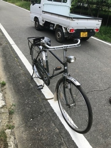 昭和20年代の実用車です。7丁目の朝日