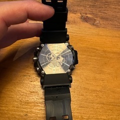 完品・美品　タフソーラー マッドマン