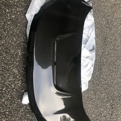 70   ヴォクシー　カーボンボンネット　ダクト付き