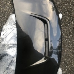 70   ヴォクシー　カーボンボンネット　ダクト付き