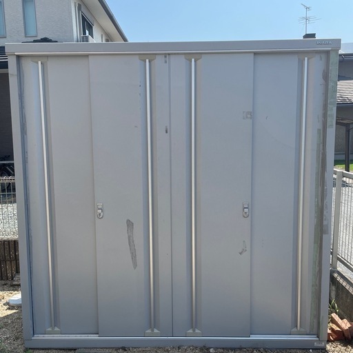 お話中　物置　中古品