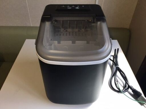 製氷機　GSN-Z6Y1　家庭用　1.1L大容量　高速自動製氷機　一度に9個の角氷を生成でき 24時間ごとに8～10kgの氷を作る　製氷時間7-8分間