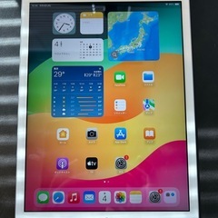 iPad 第8世代　32gb