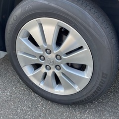 トヨタ　アルファード　タイヤホイールセット
