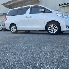 トヨタ　アルファード　タイヤホイールセット
