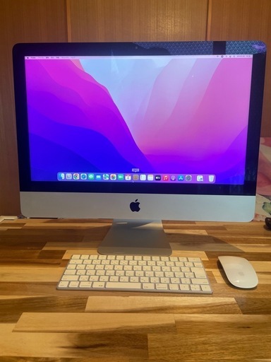 スリムでオシャレなiMac キーボードもスリムでワイヤレス＆ワイヤレスマウス付き