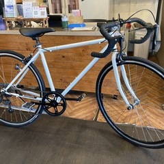 【前後タイヤ・チューブ新品！】7段変速　700×28cロードバイク　ホワイト