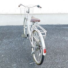 中古自転車多数販売中!　安い自転車は大丈夫？という方　是非ご来店ください!　アサヒサイクル ベレッグ　シティサイクル　26インチ　グレージュ　外装7段　Panasonicオートライト　お買い物に便利!!　売れてます!　早い者勝ち!　外観状態は全体的に極めて良好と思います!　m46