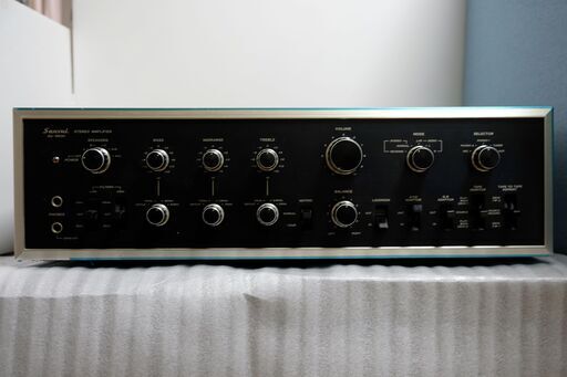 山水プリメインアンプAU-9500の出品です