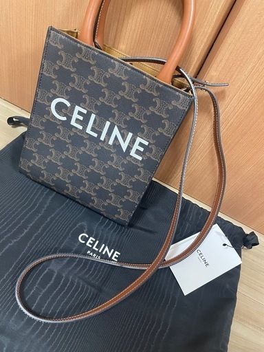 セリーヌ　ミニ バーティカル トリオンフ キャンバス CELINE
