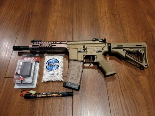 M4ショート TTI・TR-1 M-LOKタイプ 電動ガン AR-15 M16