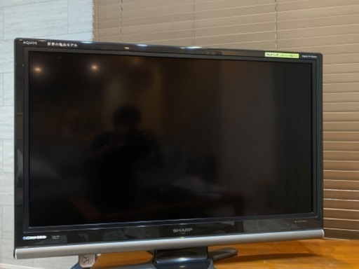 テレビ 42型　AQUOS