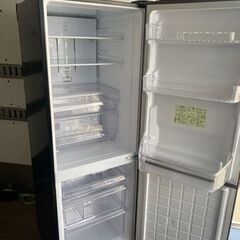 NO 439 🌈福岡市内配送設置無料✨🌈　シャープ SHARP プラズマクラスター冷蔵庫 （271L・右開き） ブラウン系/ダークウッド SJ-PD27A-T