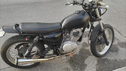バイク　スズキ250cc グラストラッカー