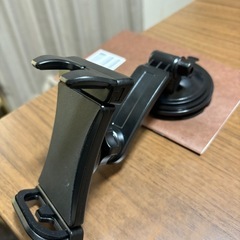 車載タブレットホルダー
