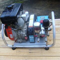 農機具　クボタ 丸山　コンパクト 動力噴霧器 セット動噴 MS200 動作品　ワンタッチカプラー付き 農機具 クボタ 丸山 コンパクト 動力噴霧器 セット動噴 MS200 動作品