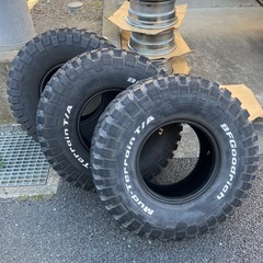 グッドリッチ　33×12.5R15 3本