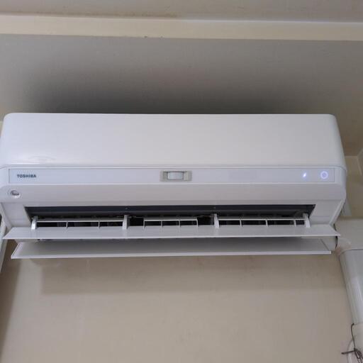 東芝ルームエアコン10畳RAS-G281ER