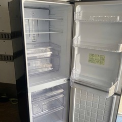 NO 439  🌈福岡市内配送設置無料✨🌈　シャープ SHARP プラズマクラスター冷蔵庫 （271L・右開き） ブラウン系/ダークウッド SJ-PD27A-T