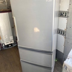 NO 434 ?福岡市内配送設置無料✨? AQUA アクア 冷蔵庫(272L・右開き) AQR-