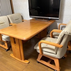 【譲渡先決定しました】ダイニング5点セット 