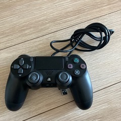 受渡予定者確定済】PS4一式+ソフトウェア1本