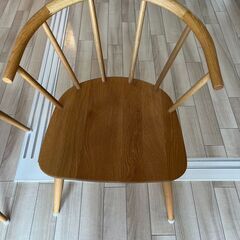 無印良品 MUJI オーク材アームチェア 丸脚 2脚
