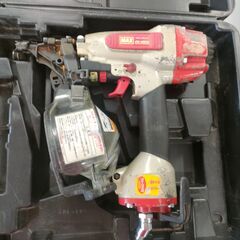 【中古】MAX マックス 常圧 50mm コイルネイラ 釘打ち機 CN-450S ケース付き