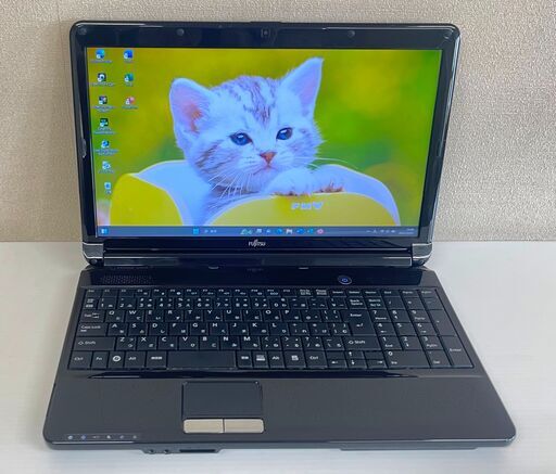 美品　富士通　LIFEBOOK　15.6インチ Core i3 メモリ8GB 　1TB　Office2019
